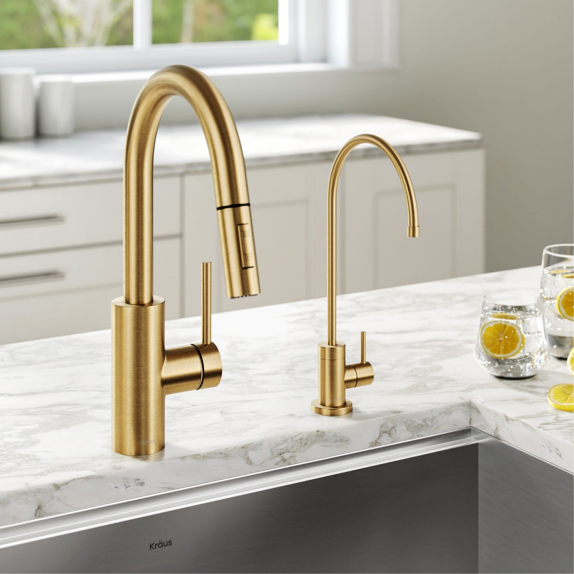 kraus-kpf-2620bb-single-handle-pull-down-kitchen-faucet-in-brushed-brass