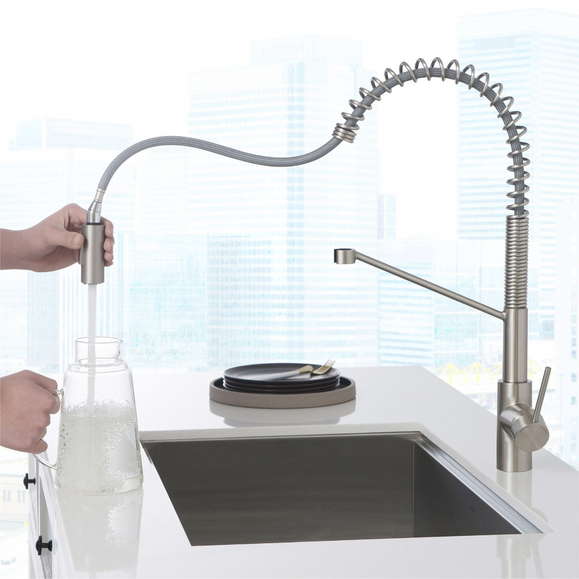 Oletto™ Commercial Style Kitchen Faucet / KPF-2631SFS