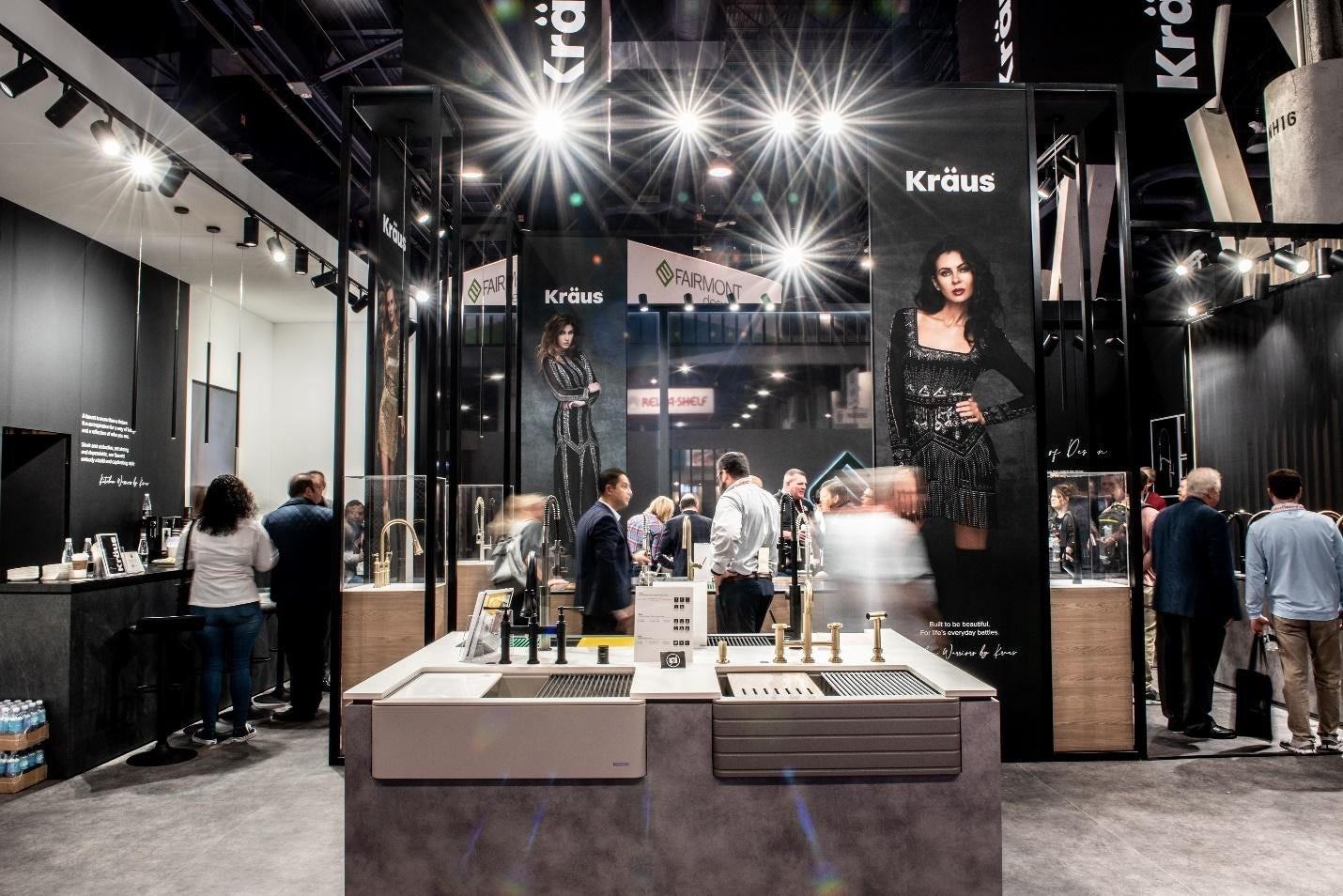 kraus-kbis-2020-granite-sinks-in-booth